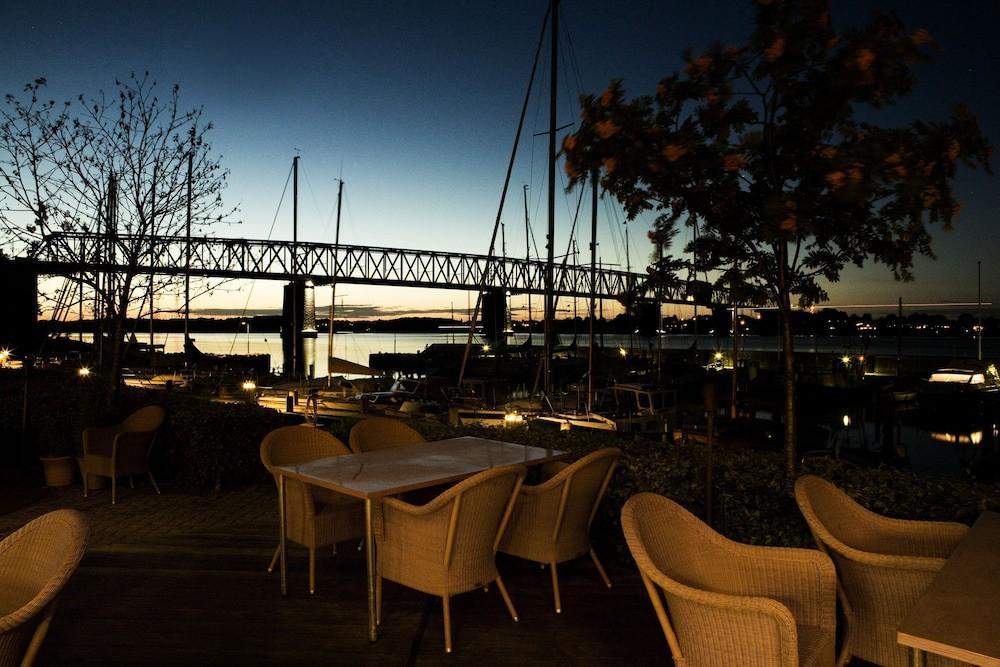 Comwell Kongebrogaarden Hotel มิดเดลฟาร์ท ภายนอก รูปภาพ